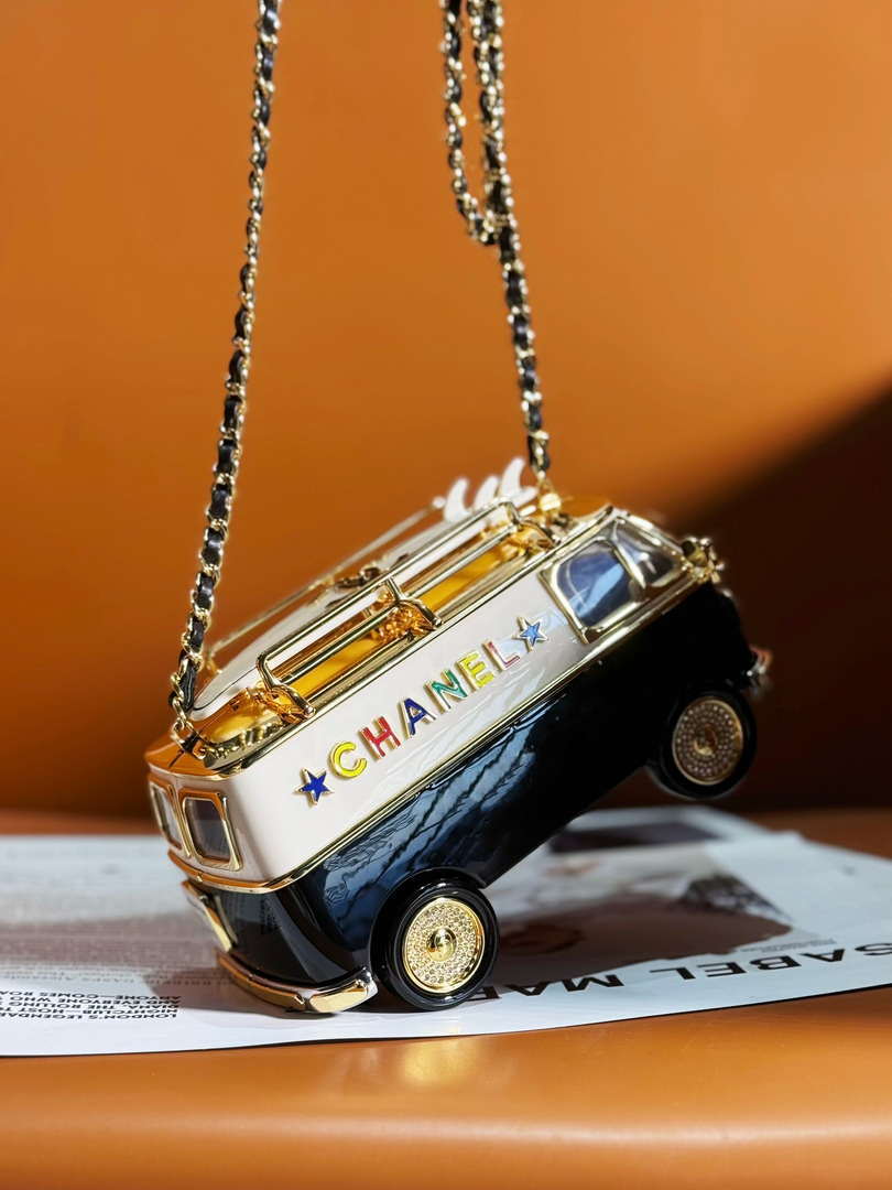 Chanel AS4590 MINI VAN Minaudiere plexi Enamel  Strass & Gold-Tone Metalblack White & Gold - Default Title - View 4