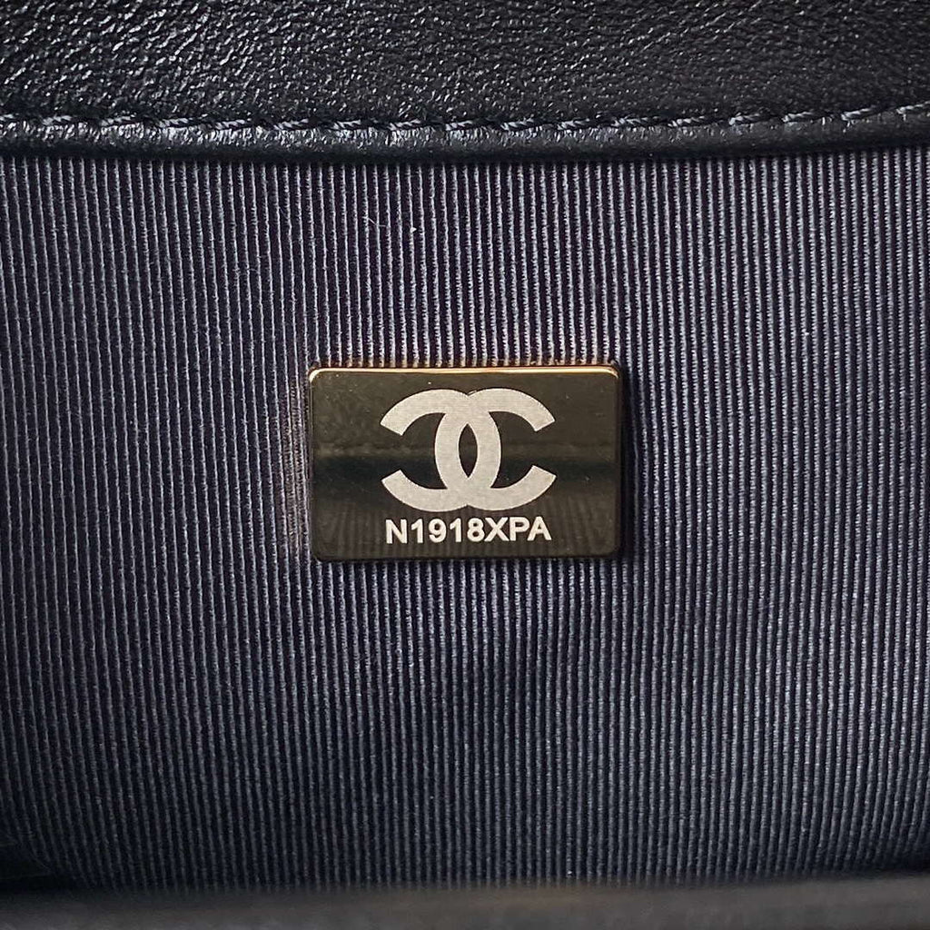 Chanel AS4609 Small Messenger bag Lambskin Black