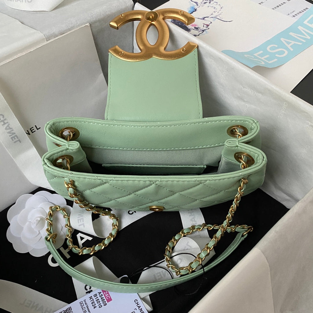Chanel AS4609 Small Messenger bag Lambskin Green