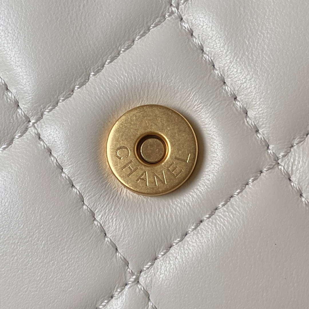 Chanel AS4609 Small Messenger bag Lambskin White - Default Title - View 5