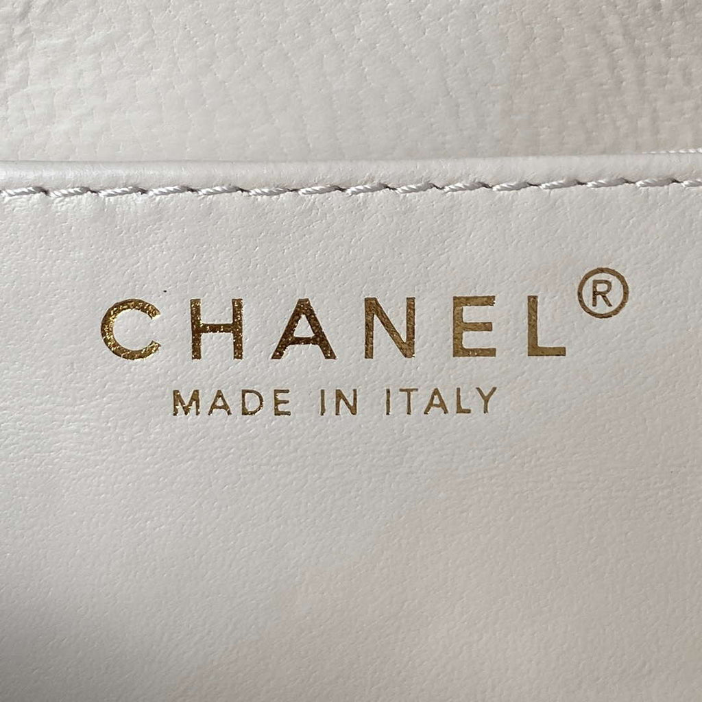 Chanel AS4609 Small Messenger bag Lambskin White
