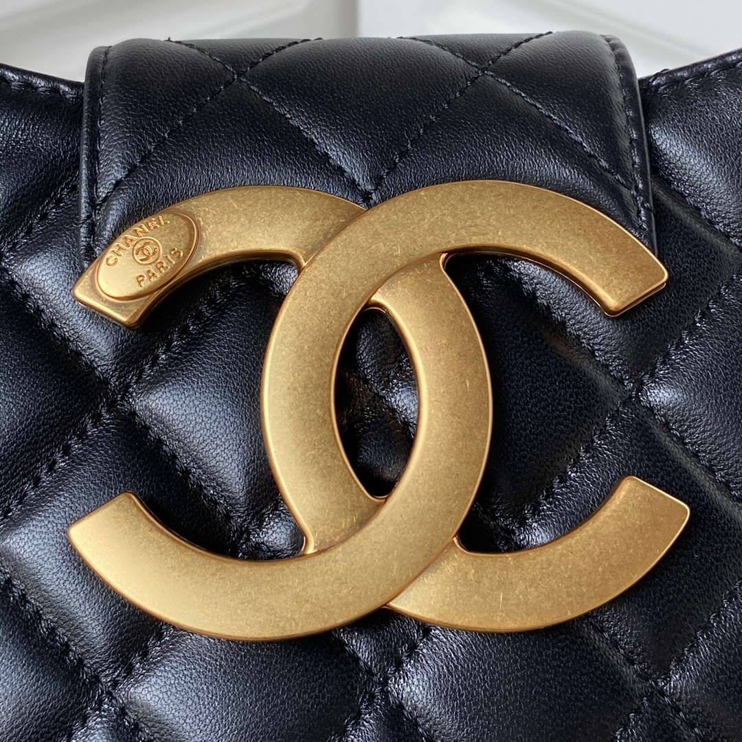 Chanel AS4610 Messenger bag Lambskin Black - Default Title - View 3