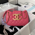 Chanel AS4610 Messenger bag Lambskin Red - Default Title - View 1
