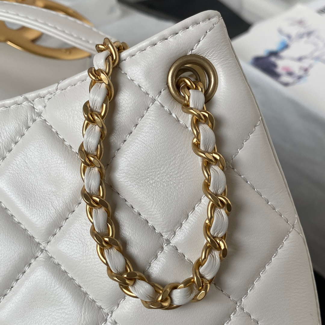 Chanel AS4610 Messenger bag Lambskin White - Default Title - View 4