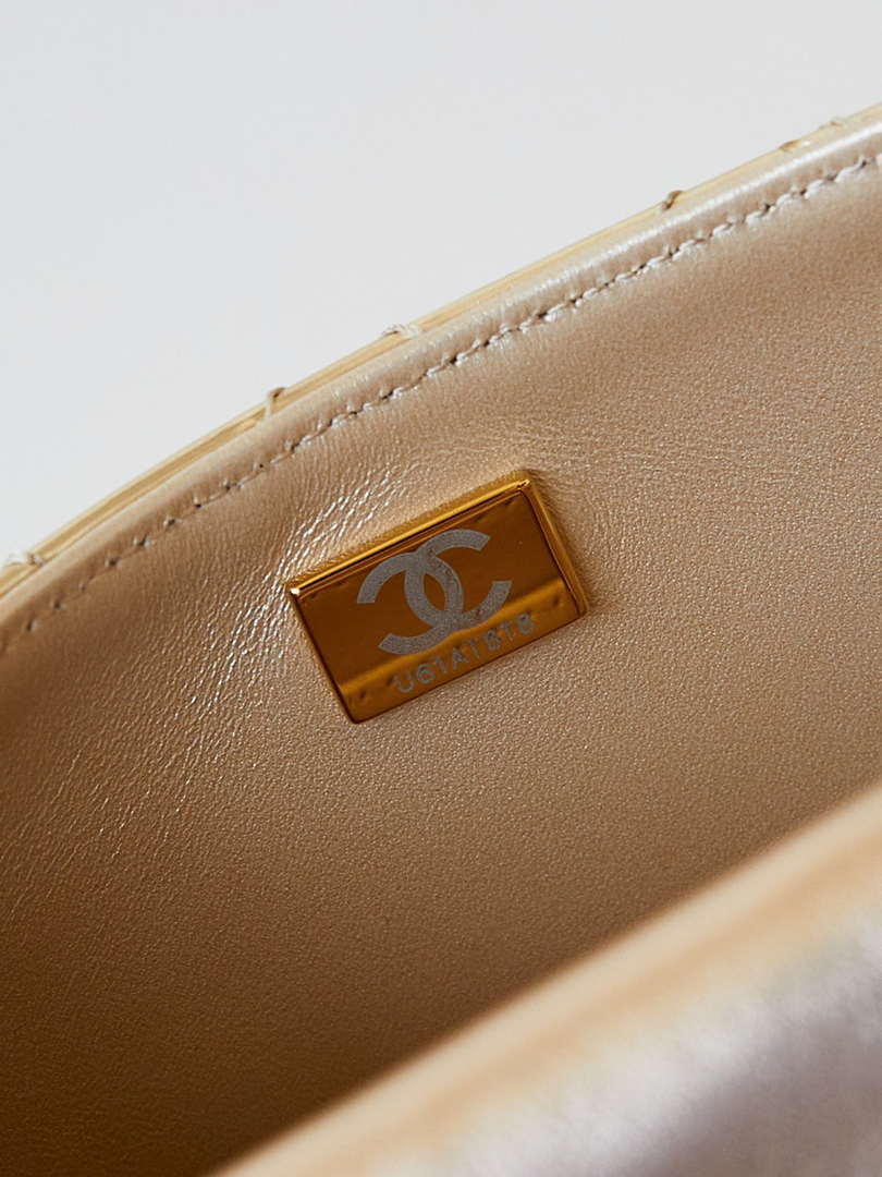 Chanel AS4646 MINI FLAP BAG & STAR COIN PURSE Mirror Calfskin  Metallic Calfskin & Gold-Tone Metal Gold