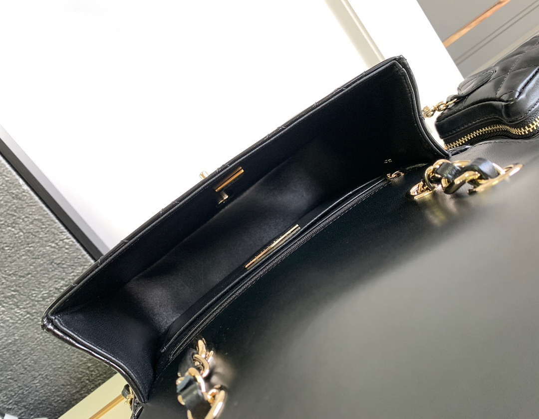 Chanel AS4649 BACKPACK & Star Coin Purse Metallic Calfskin & Gold-Tone Metal Black - Default Title - View 8