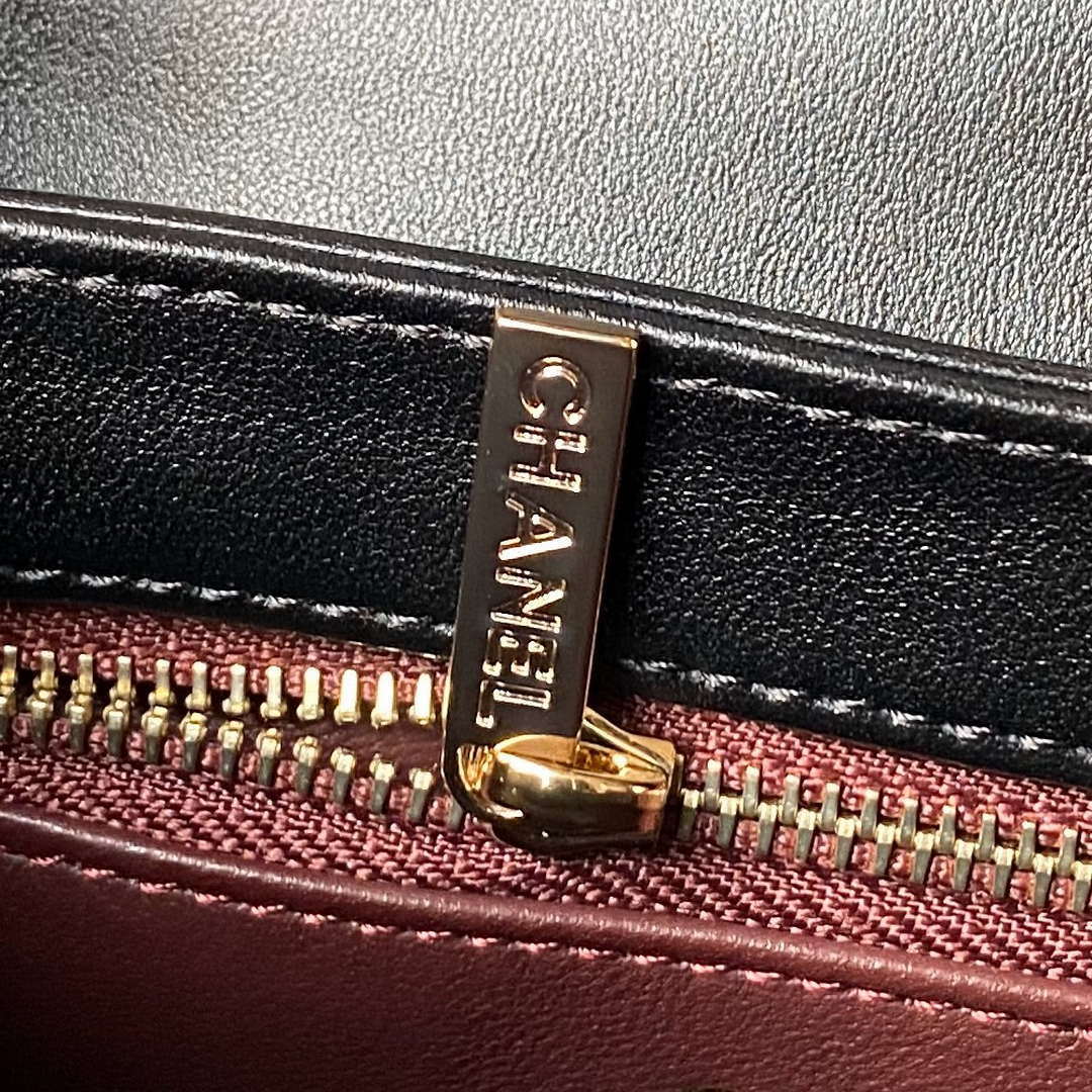 Chanel AS4654 Trendy CC Flap Bag With Top Handle Lambskin & Gold-Tone Metal Black - Default Title - View 8