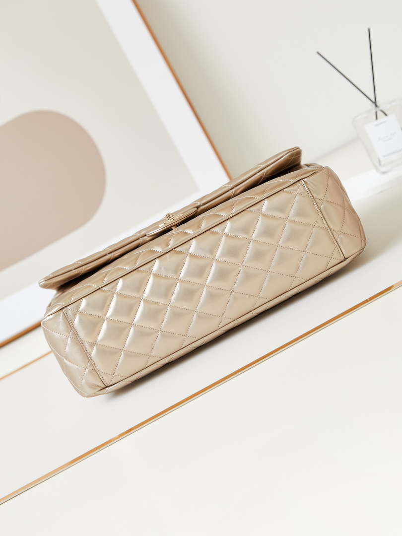 Chanel AS4661 Flap Bag CF Airport Calfskin & Gold-Tone Metal - Default Title - View 5