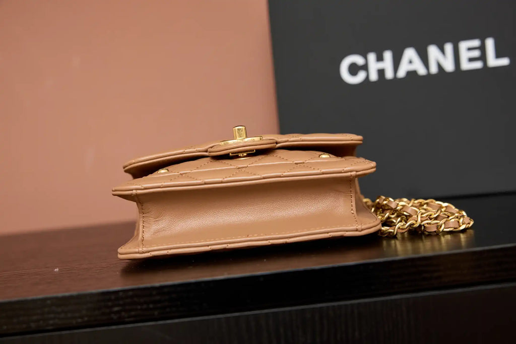 Chanel AP4675 25B  Clutch with chain  Shiny Lambskin Gold-Tone Metal Brown
