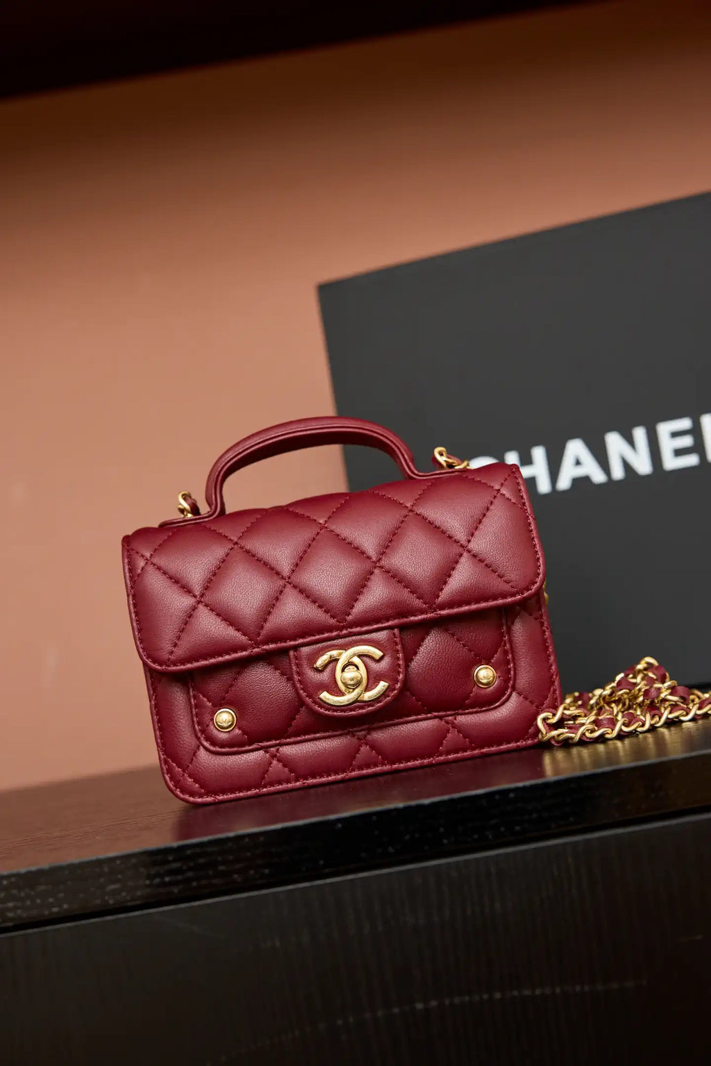 Chanel AP4675 25B  Clutch with chain  Shiny Lambskin Gold-Tone Metal Wine Red