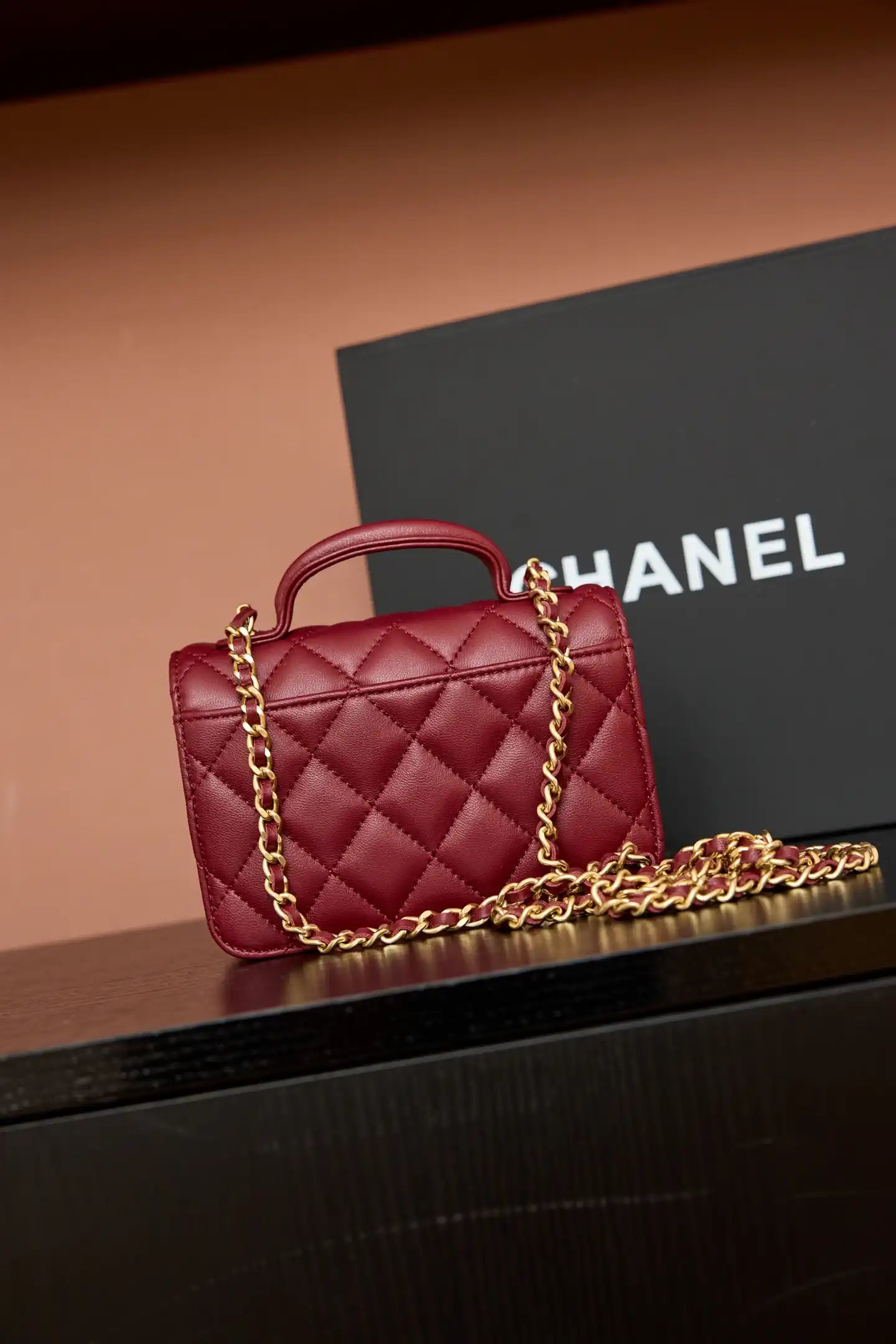 Chanel AP4675 25B  Clutch with chain  Shiny Lambskin Gold-Tone Metal Wine Red