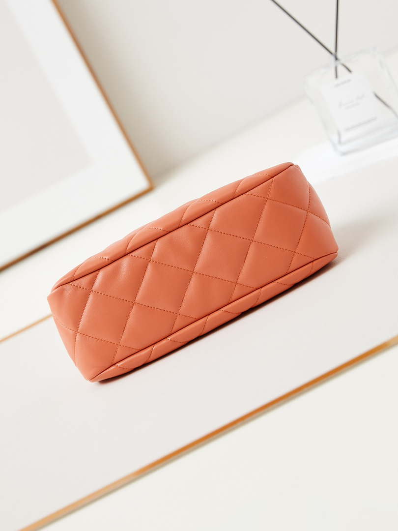 Chanel AS4717 Clutch Lambskin Orange