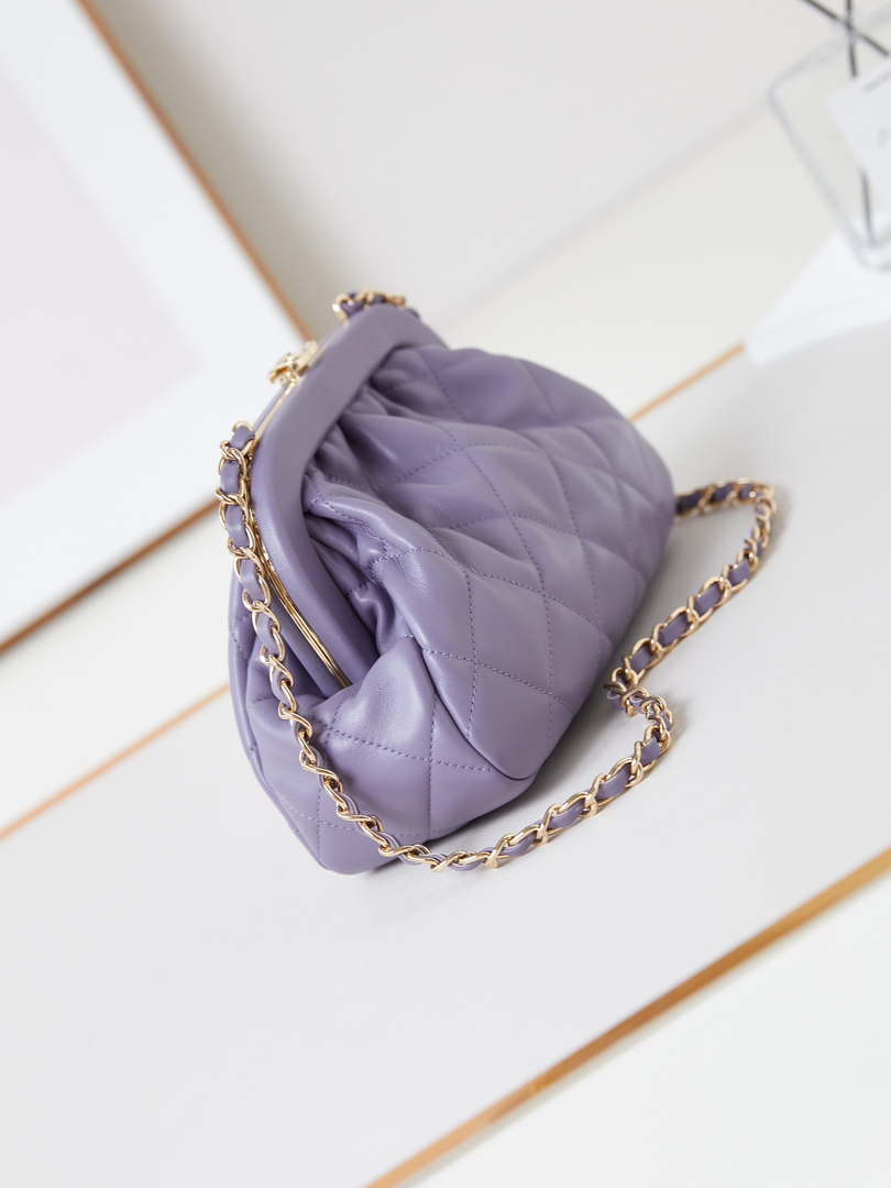 Chanel AS4717 Clutch Lambskin Purple - Default Title - View 3