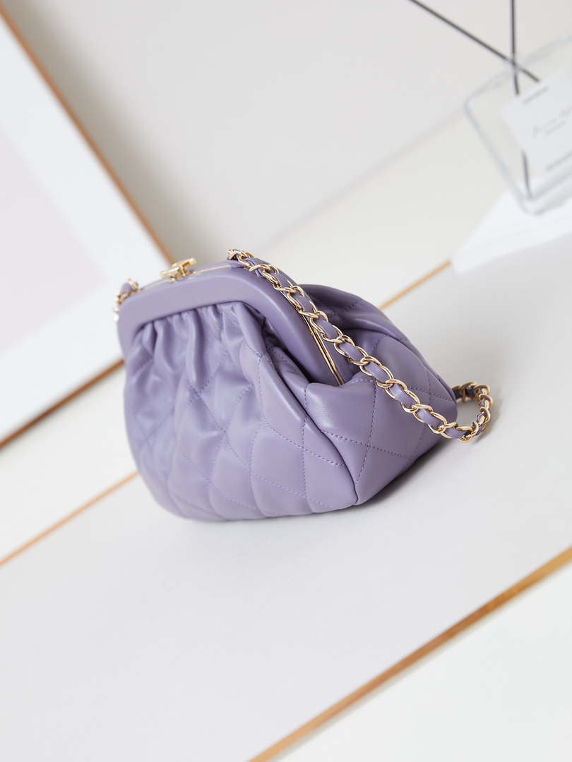 Chanel AS4717 Clutch Lambskin Purple
