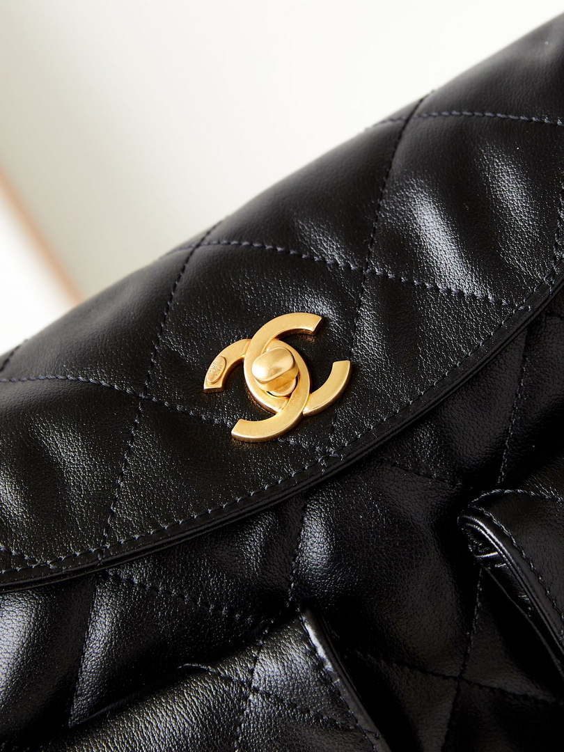 Chanel AS4743 Hobo Handbag Shiny Calfskin & Gold-Tone Metal Black