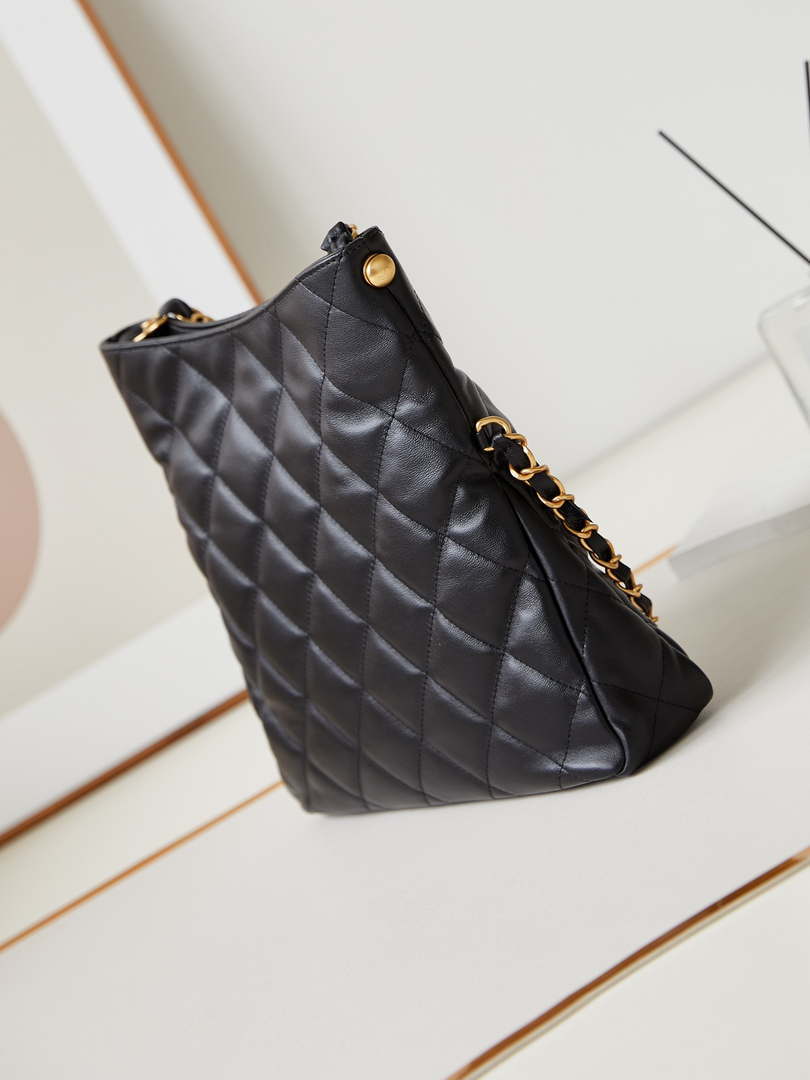 Chanel AS4754 24P New Hobo Bag Black Lambskin