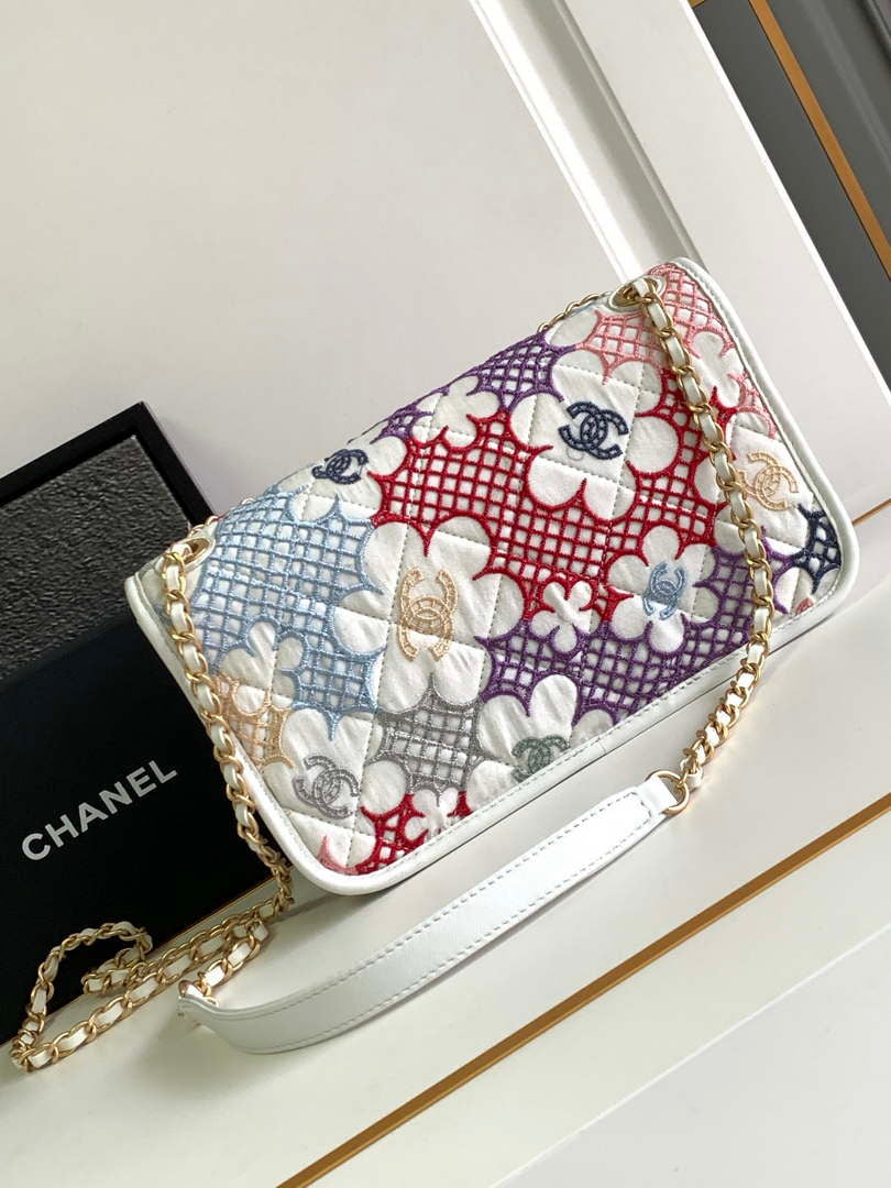 Chanel AS4773 Flap bag Lace Patchwork & Gold-Tone Metal White & Multicolor - Default Title - View 2
