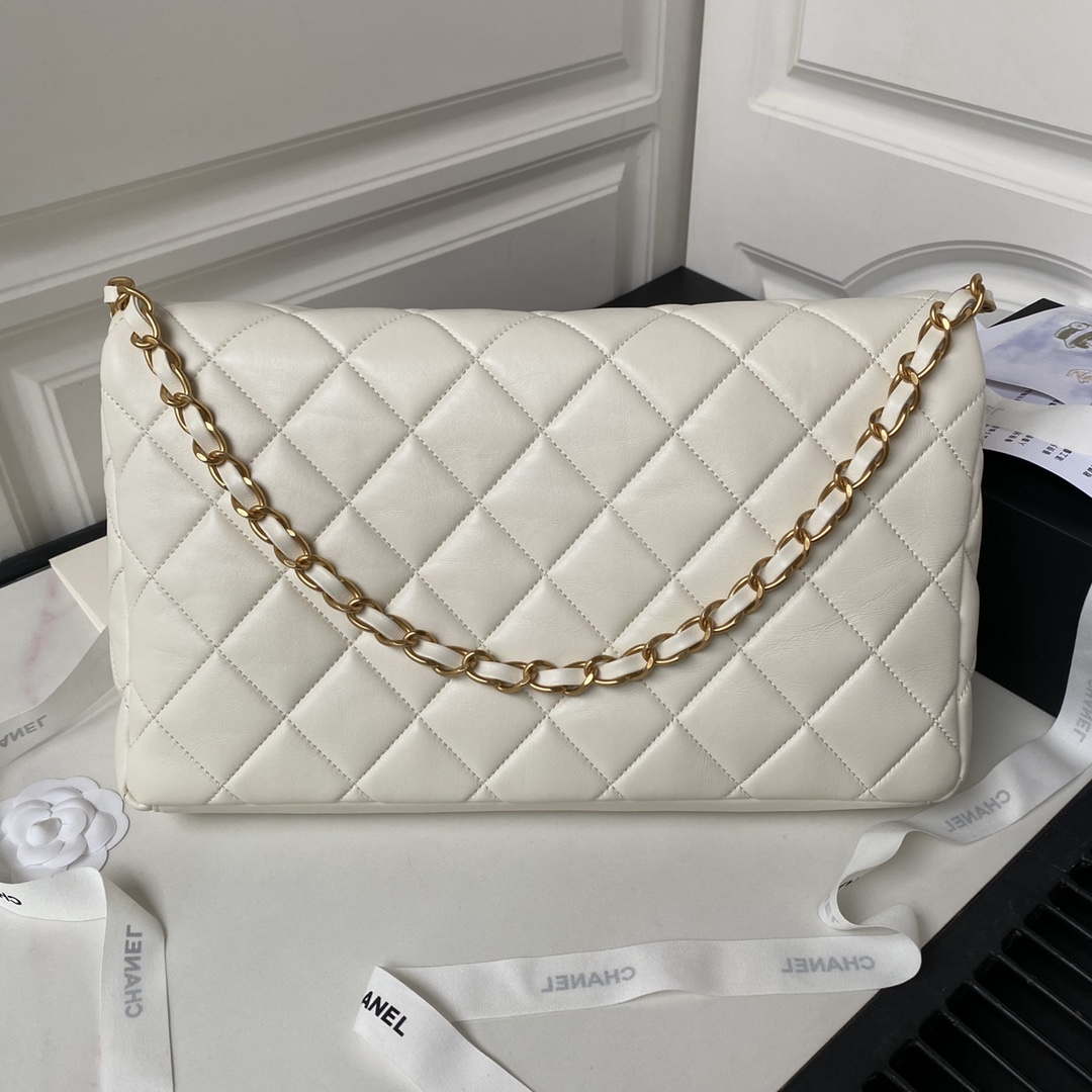 Chanel AS4777 24P New Hobo Bag White Lambskin