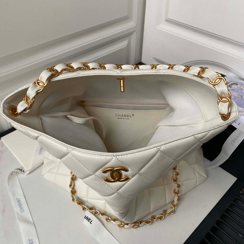 Chanel AS4777 24P New Hobo Bag White Lambskin