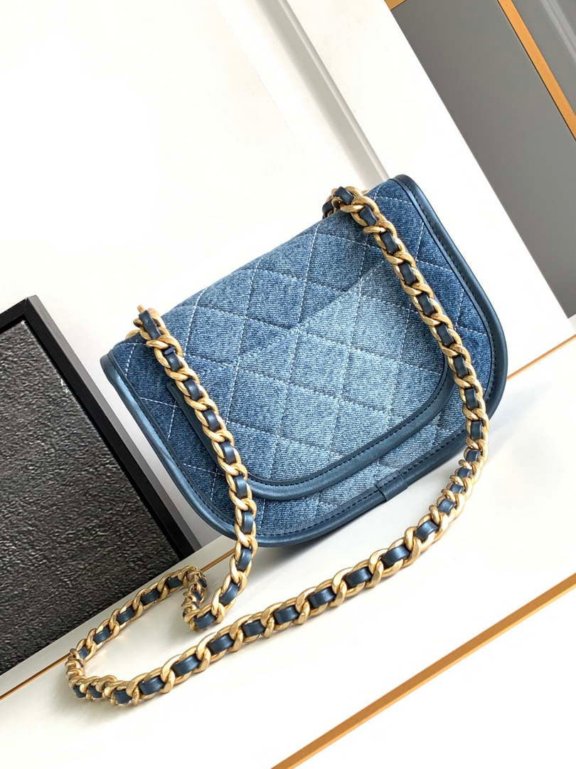 Chanel AS4845 Messenger Bag Denim Blue & Gold-Tone Metal - Default Title - View 3