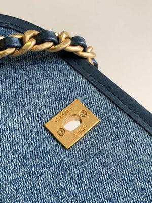 Chanel AS4845 Messenger Bag Denim Blue & Gold-Tone Metal - Default Title - View 8