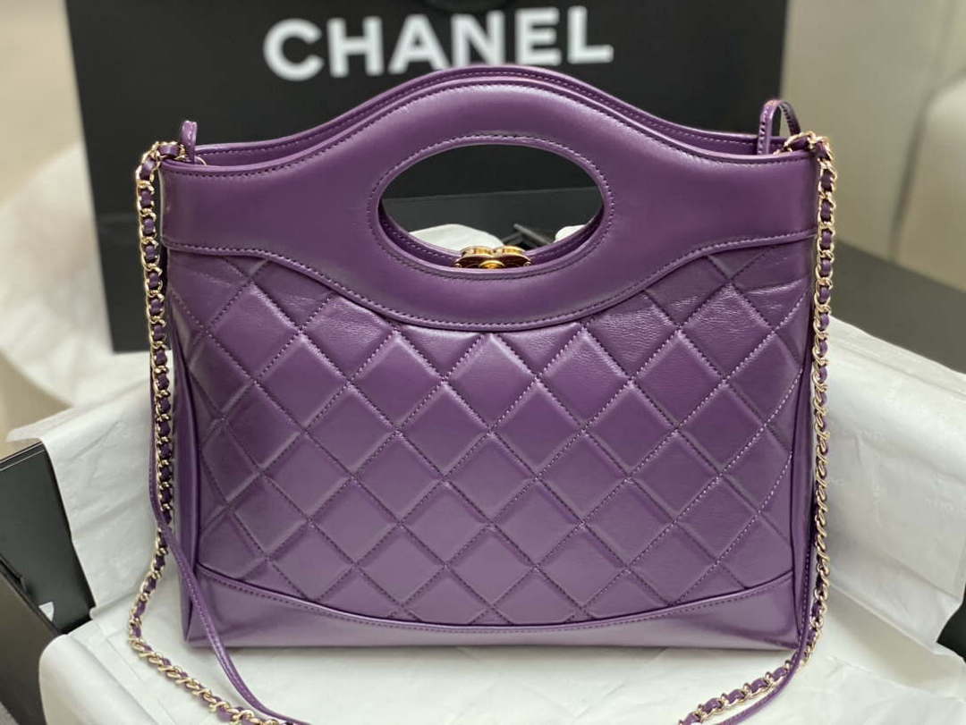 Chanel AS4853 Shopping Bag Shiny Lambskin & Gold-Tone Metal Purple - Default Title - View 3