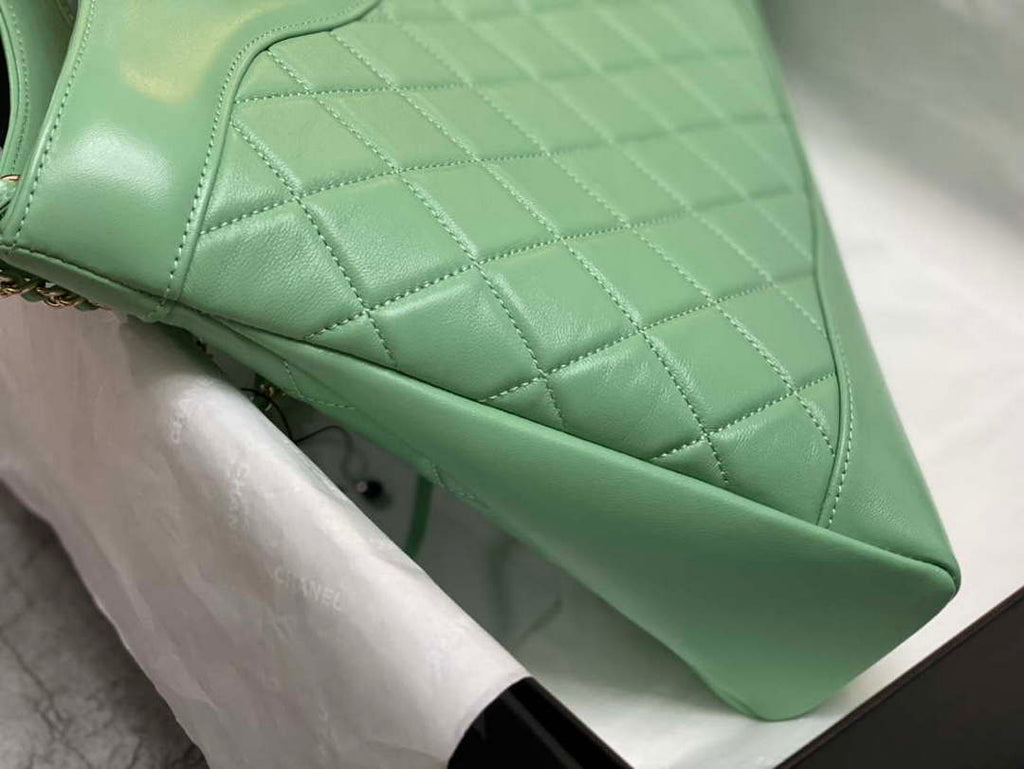 Chanel AS4854 Shopping Bag Shiny Lambskin & Gold-Tone Metal Green
