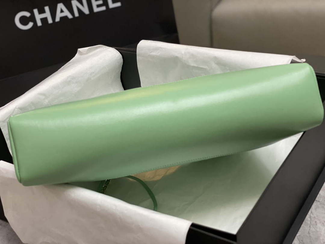 Chanel AS4854 Shopping Bag Shiny Lambskin & Gold-Tone Metal Green - Default Title - View 5