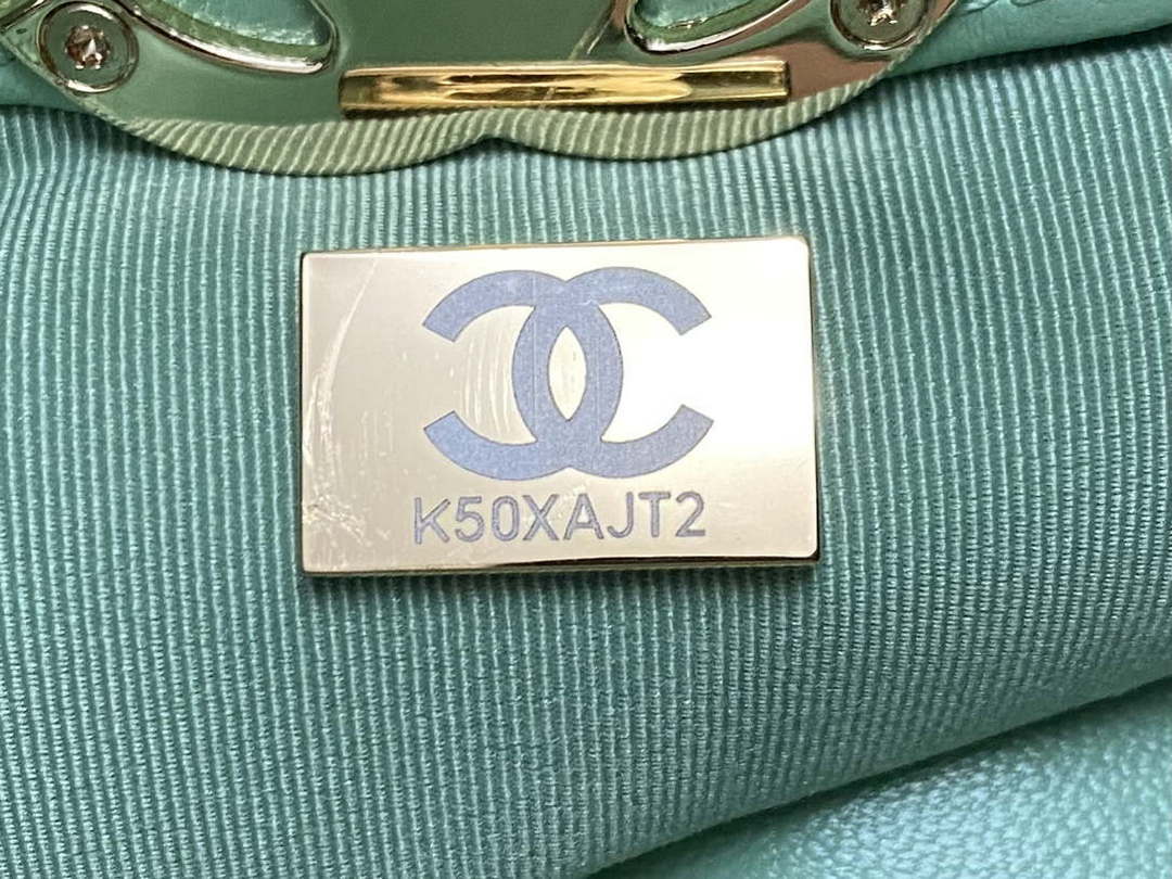 Chanel AS4854 Shopping Bag Shiny Lambskin & Gold-Tone Metal Green - Default Title - View 9