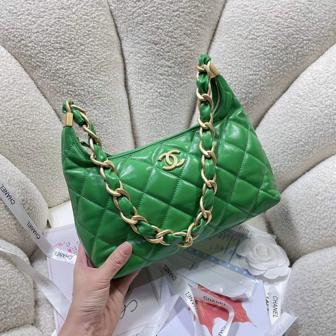 Chanel AS4912 Meduim Hobo Shiny Lambskin & Gold-Tone Metal Green