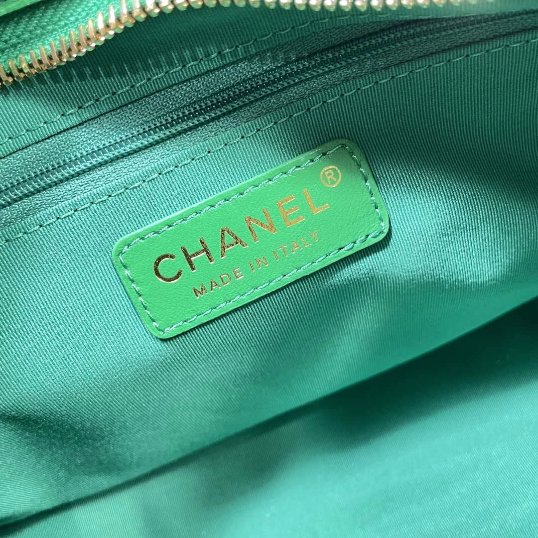 Chanel AS4912 Meduim Hobo Shiny Lambskin & Gold-Tone Metal Green - Default Title - View 9