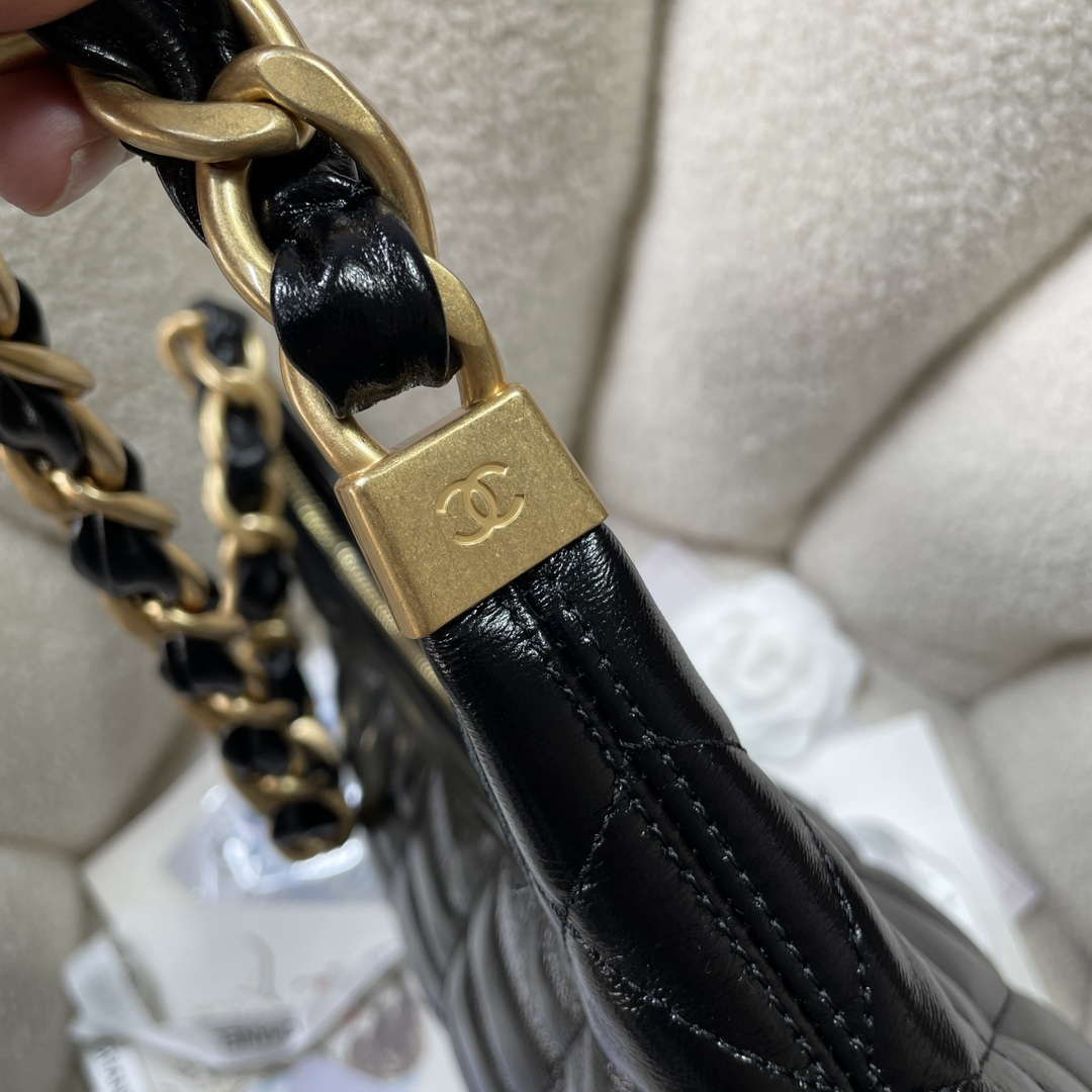 Chanel AS4923 Large Hobo Shiny Lambskin & Gold-Tone Metal Black