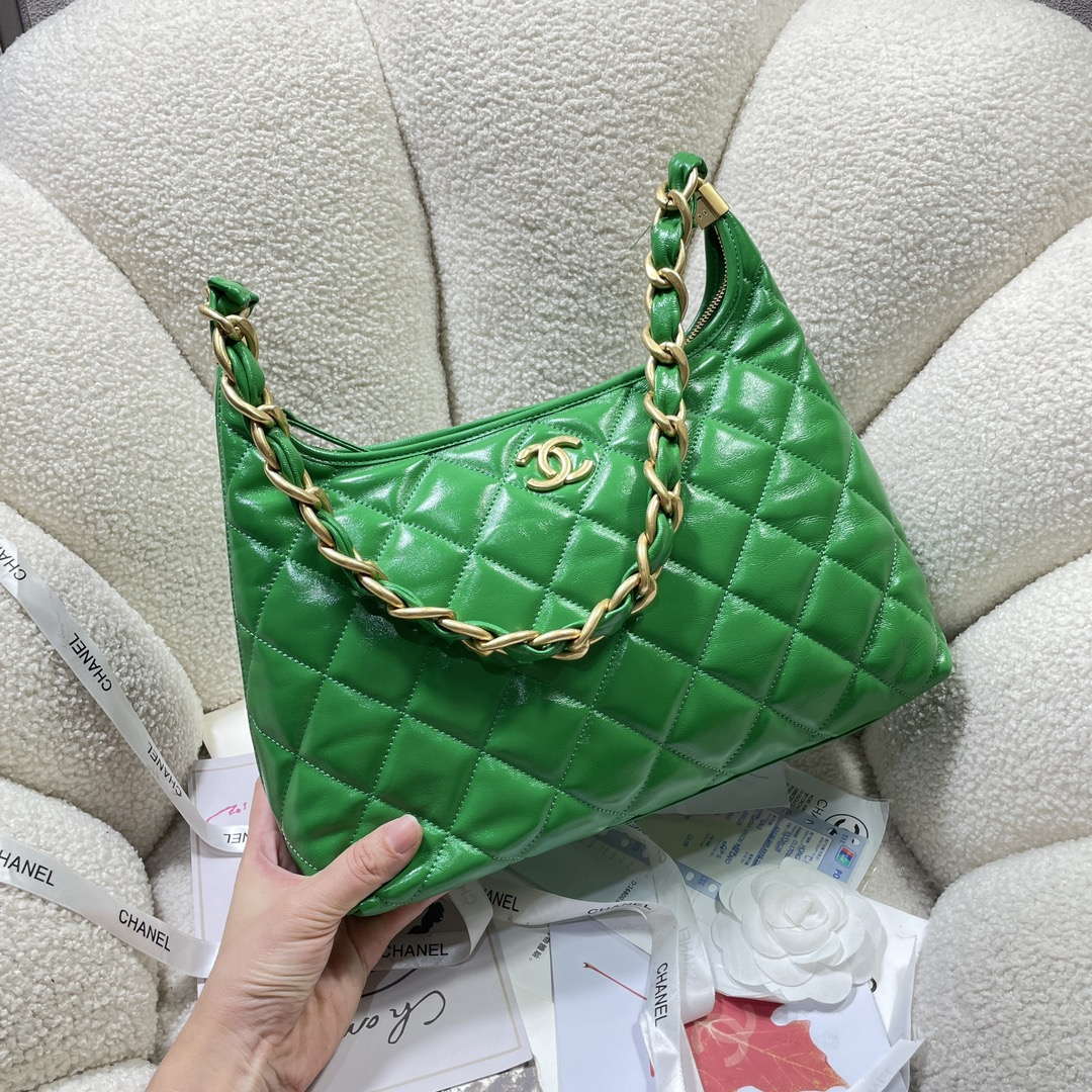 Chanel AS4923 Large Hobo Shiny Lambskin & Gold-Tone Metal Green