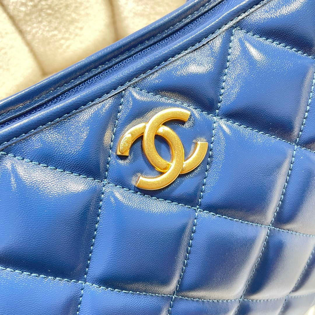 Chanel AS4923 Large Hobo Shiny Lambskin & Gold-Tone Metal Navy Blue