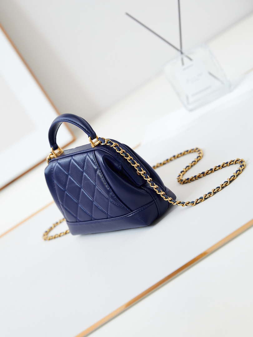 Chanel AS4958 Mini Flap bag With top handle Shiny Lambskin & Gold-Tone Metal Navy blue - Default Title - View 4