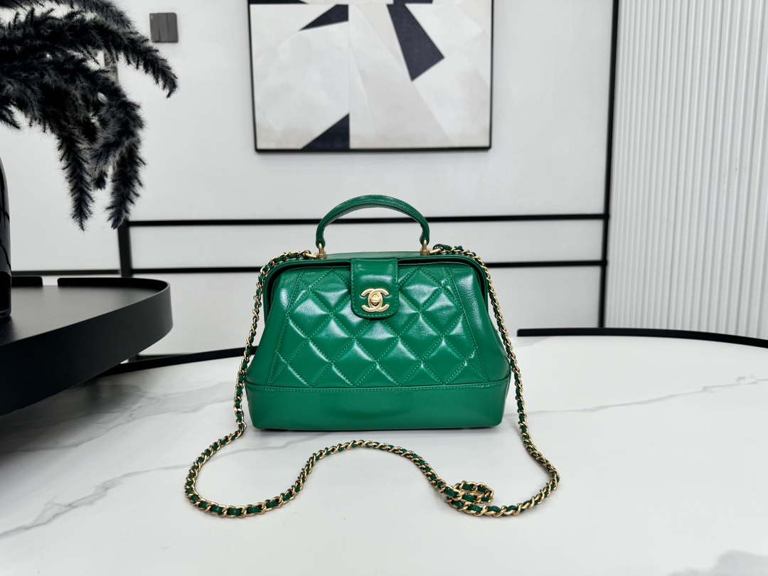 Chanel AS4959  Flap bag With top handle Shiny Lambskin & Gold-Tone Metal Green - Default Title - View 1