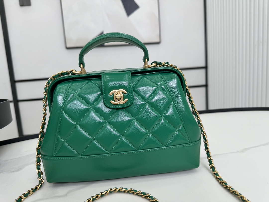 Chanel AS4959  Flap bag With top handle Shiny Lambskin & Gold-Tone Metal Green - Default Title - View 2