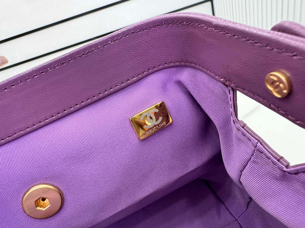 Chanel AS4959  Flap bag With top handle Shiny Lambskin & Gold-Tone Metal Purple
