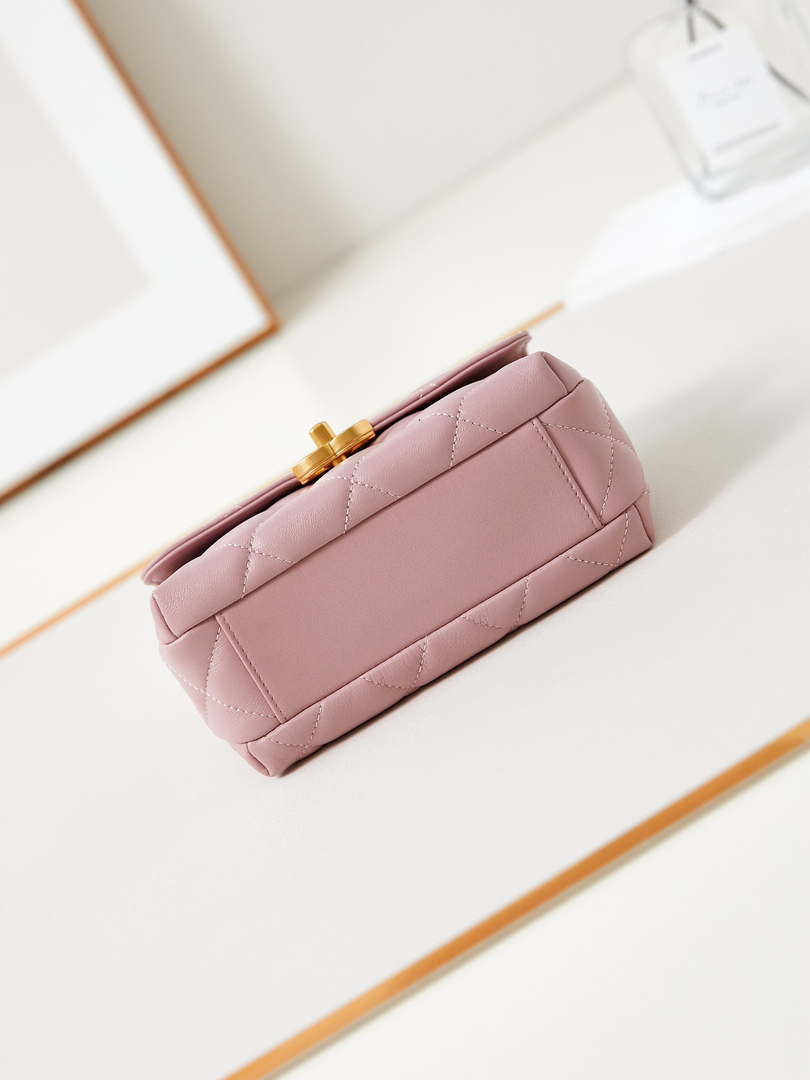 Chanel AS4986 Mini Flap bag Shiny Lambskin  Imitation Pearls & Gold-Tone Metal Pink