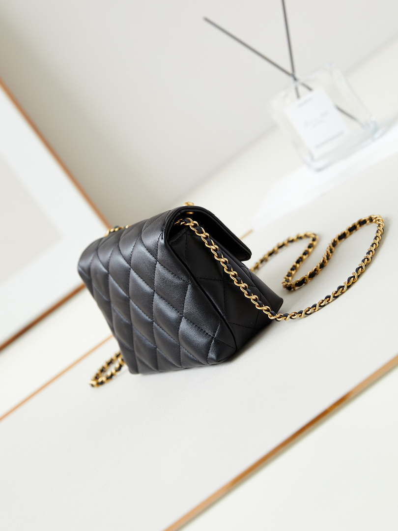 Chanel AS4986 Mini Flap bag Shiny Lambskin  Imitation Pearls & Gold-Tone Metal Black - Default Title - View 4
