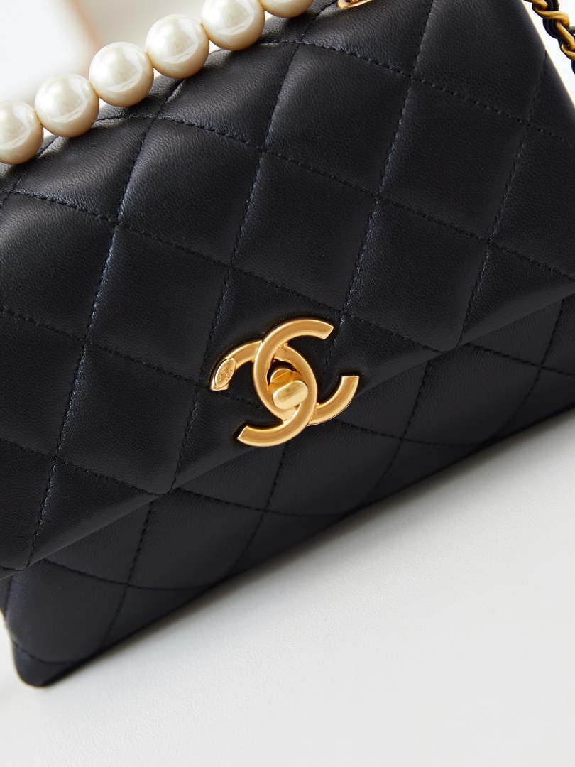 Chanel AS5001 Mini Flap Bag with top Handle Shiny Lambskin  Imitation Pearls & Gold-Tone Metal Black