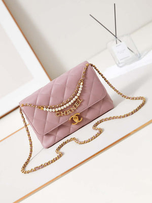 Chanel AS5011 Flap bag Shiny Lambskin Imitation Pearls & Gold-Tone Metal Pink - Default Title - View 1