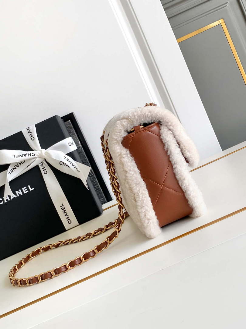 Chanel AS5149 Flap Bag Shearling Lambskin & Gold-Tone Metal Beige & Brown - Default Title - View 3