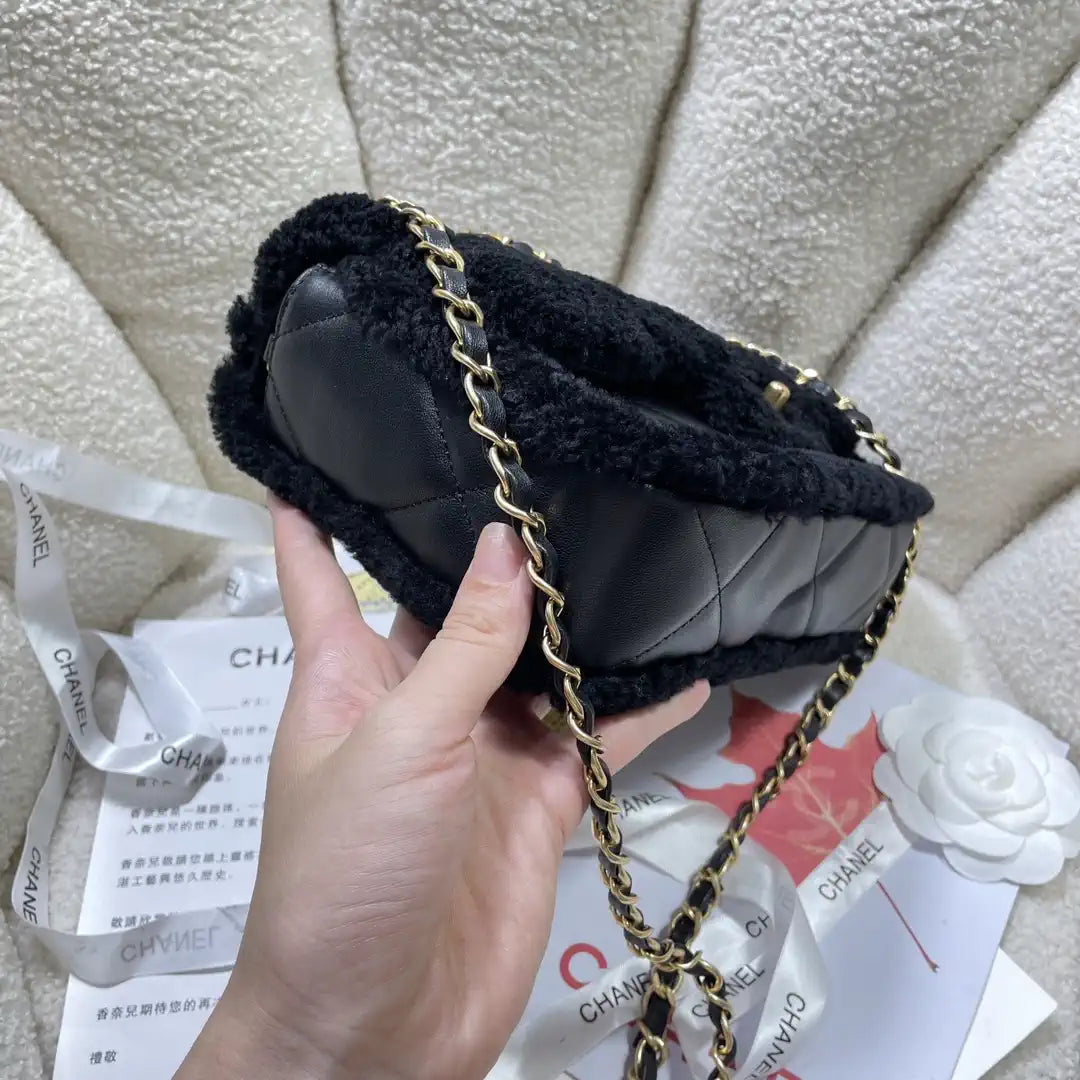 Chanel AS5149 Flap Bag Shearling Lambskin & Gold-Tone Metal Black