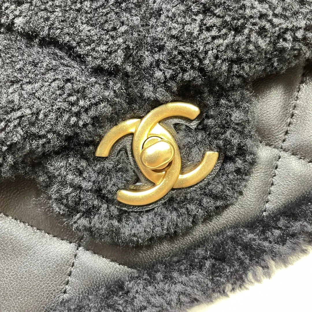 Chanel AS5149 Flap Bag Shearling Lambskin & Gold-Tone Metal Black