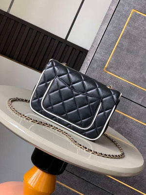 Chanel  AS5150 Spring-Summer 2025 Pre-collection Flap Bag Lambskin  Black  & White - Default Title - View 3