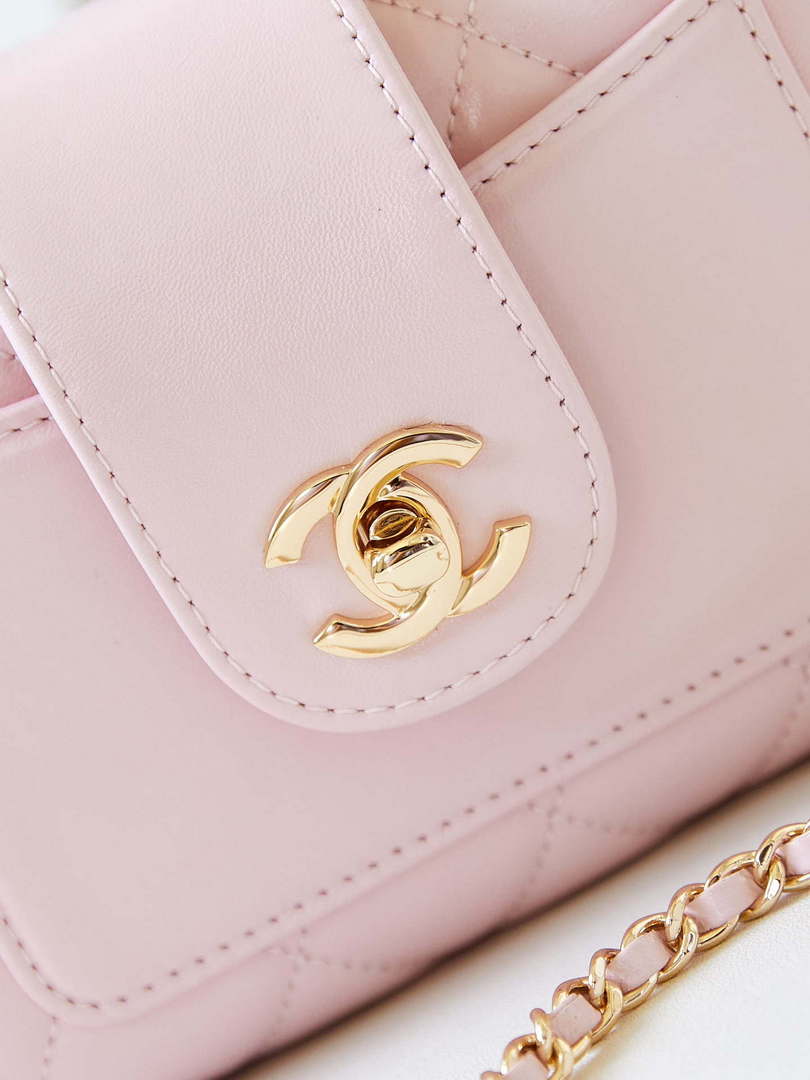 Chanel AS5178 Evening Chain Bag Lambskin Gold-Tone Metal Pink