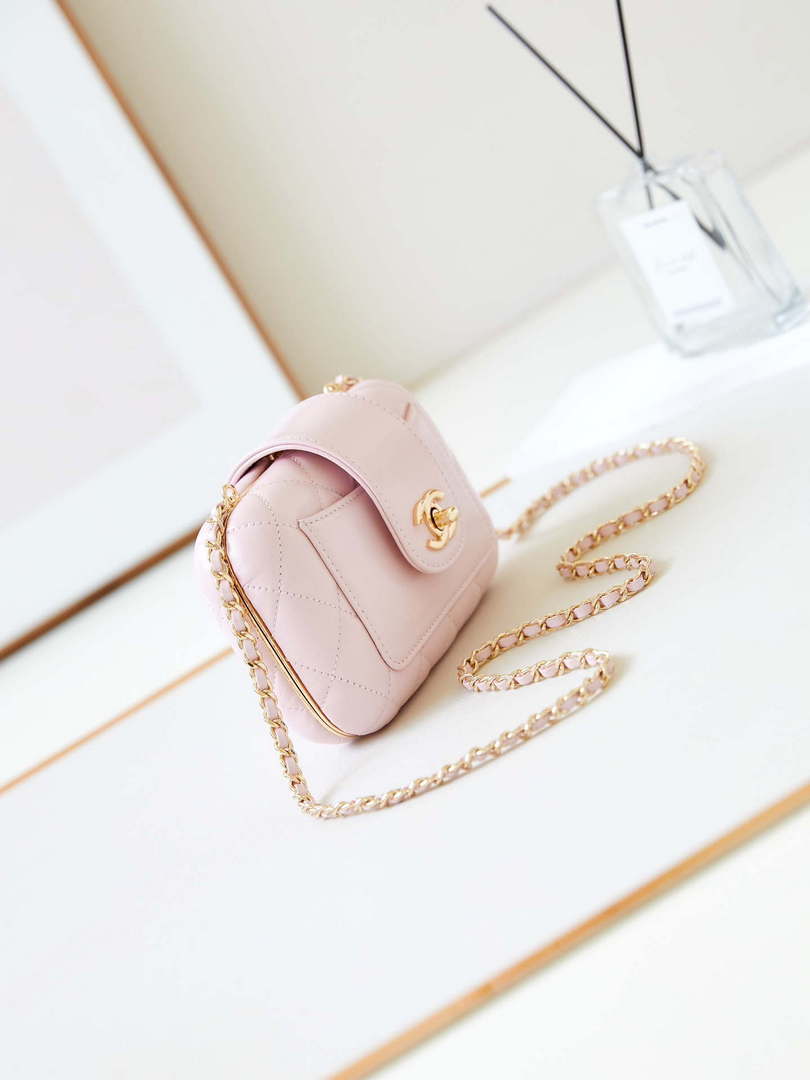 Chanel AS5178 Evening Chain Bag Lambskin Gold-Tone Metal Pink