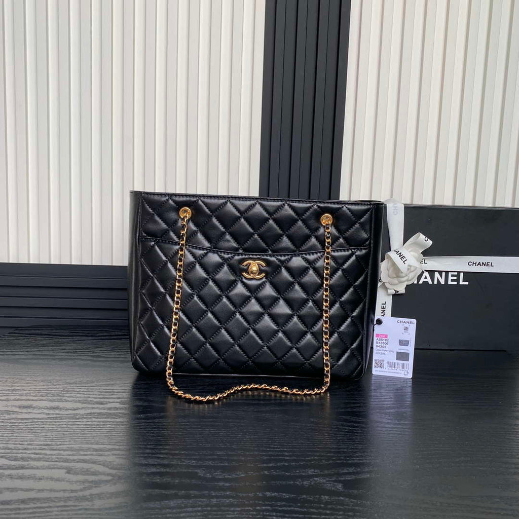 Chanel AS5192 Small Tote Shiny Lambskin & Gold-Tone Metal Black