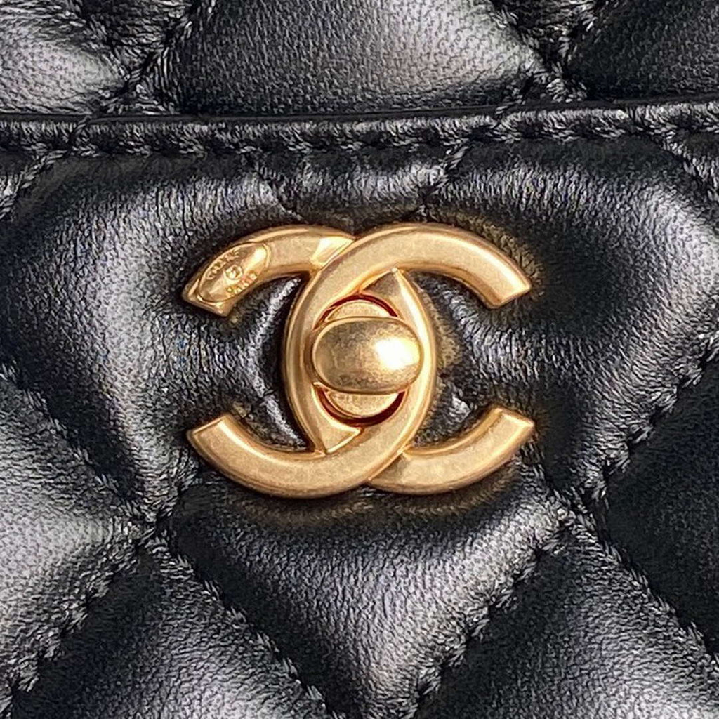 Chanel AS5192 Small Tote Shiny Lambskin & Gold-Tone Metal Black